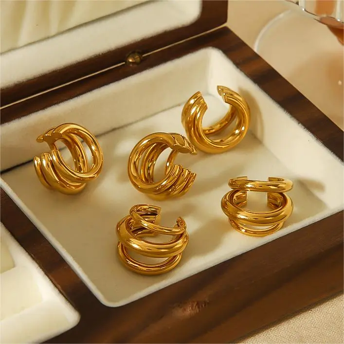 1 Piece Classic Simple Style Solid Color Geometric Stainless Steel 18K Gold Plated Women's Clip-on Earrings 